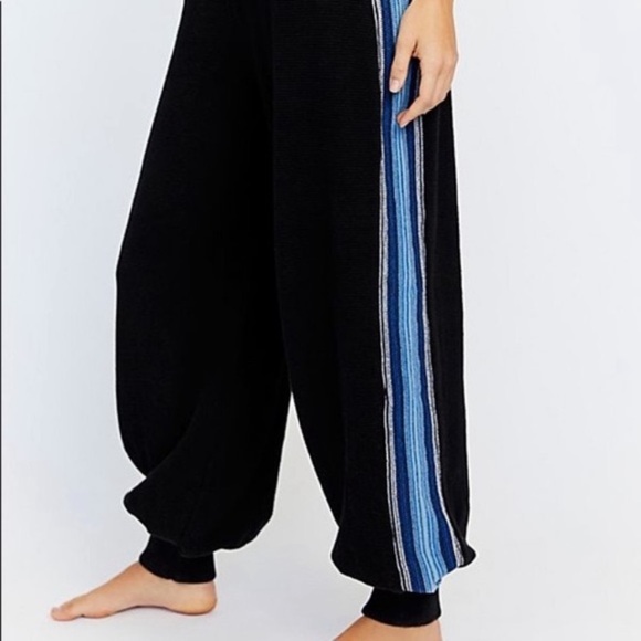 Free people side eye joggers - Picture 2 of 2